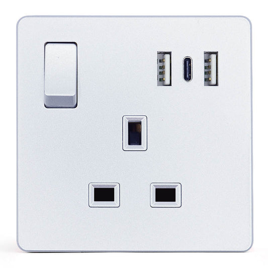 Single Silver Wall Socket With 2X USB A and 1X USB C Port